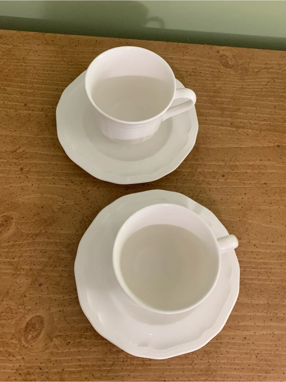 Mikasa Ultima + HK 400 Antique White, Set Of 2, Coffee, Tea Cups & Saucers